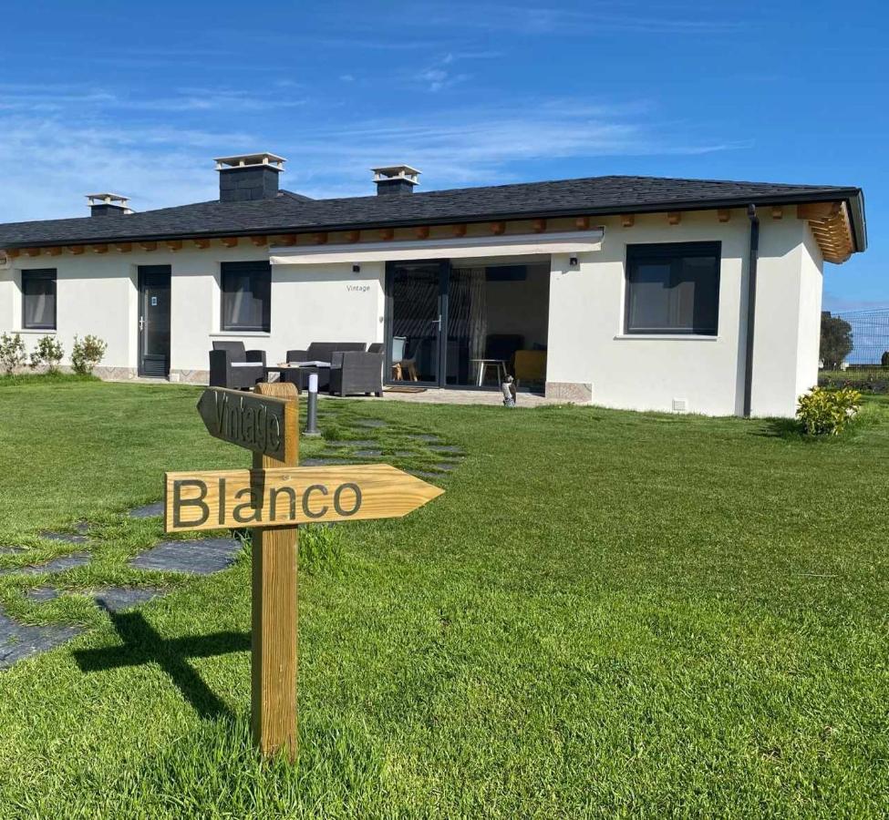 Apartamentos Turisticos Villacordido Villaframil Ribadeo Exteriör bild